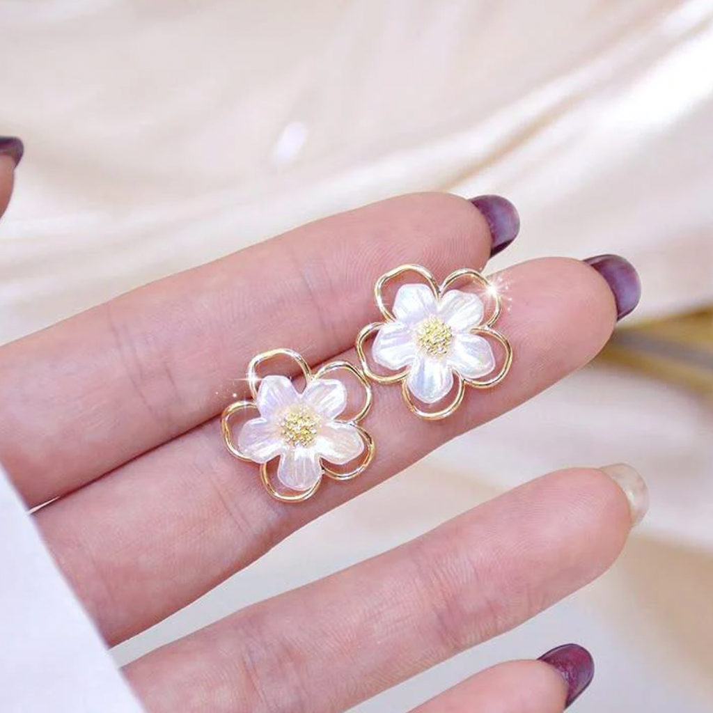Beautiful Daisy Earrings