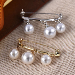 Vintage Pearl Brooch in Gold and Silver