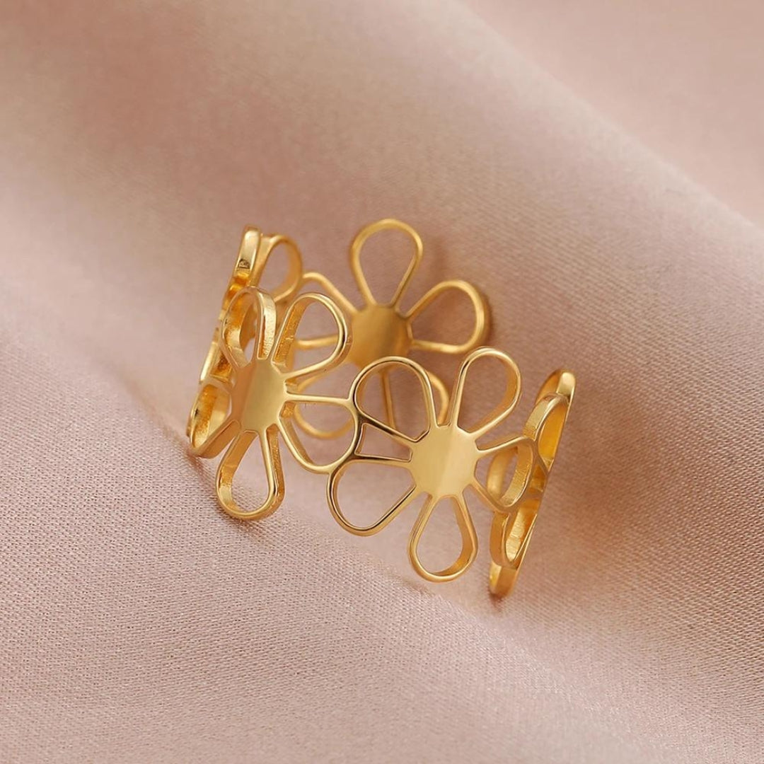 Gold and Silver Floral Ring