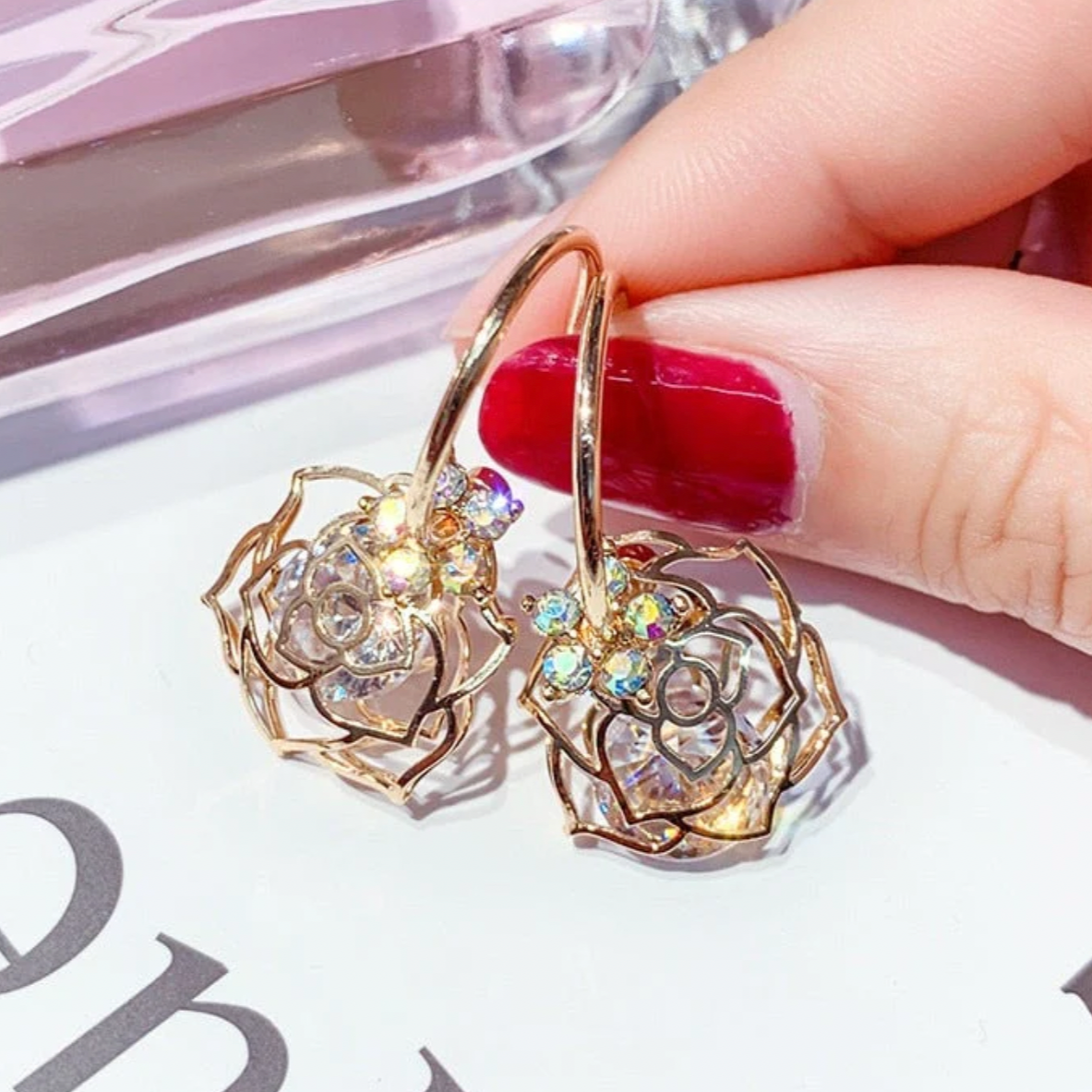 Shiny Floral Ball Earrings in Gold