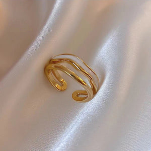 Adjustable Double Shape Ring in Gold