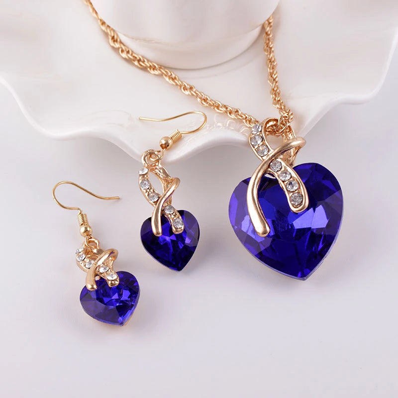 Set Necklace + Earrings of Love with Blue Zirconia in Gold