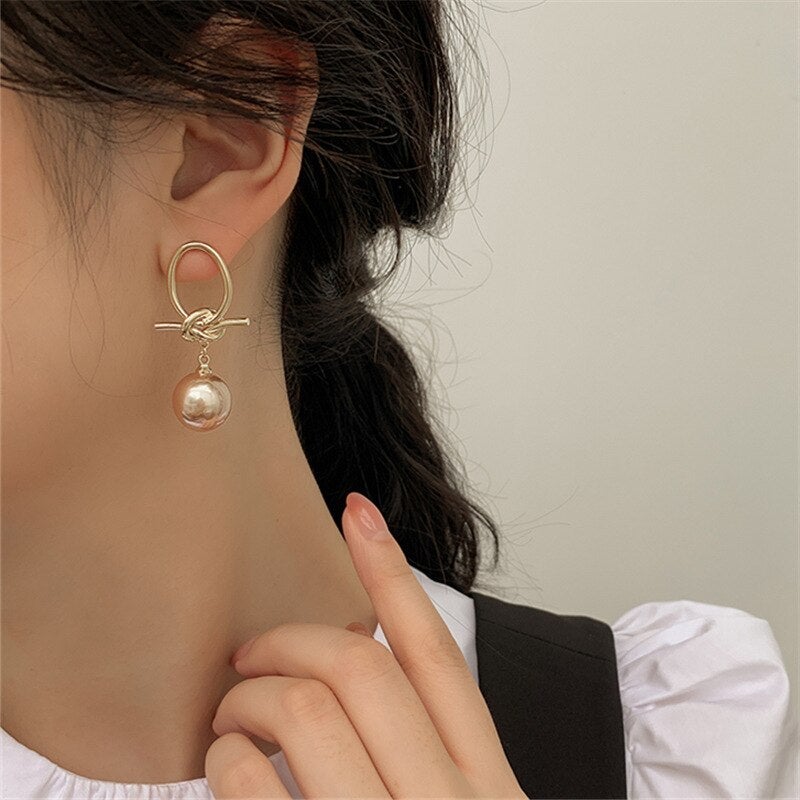 Pearl Loop Earrings in Gold