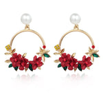Flower and Pearl Earrings in Gold