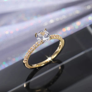 Luxury Zirconia Ring in Gold