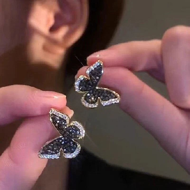 Butterfly Shiny Earrings in Gold