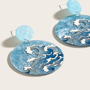 Round Earrings with Oceanic Plate in Silver