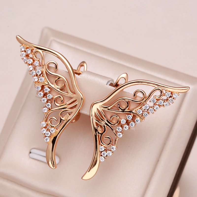 Elegant Butterfly Earrings with Zirconia in Gold