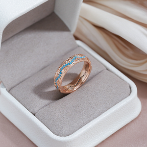 Elegant Ring with Blue Gold Enamel